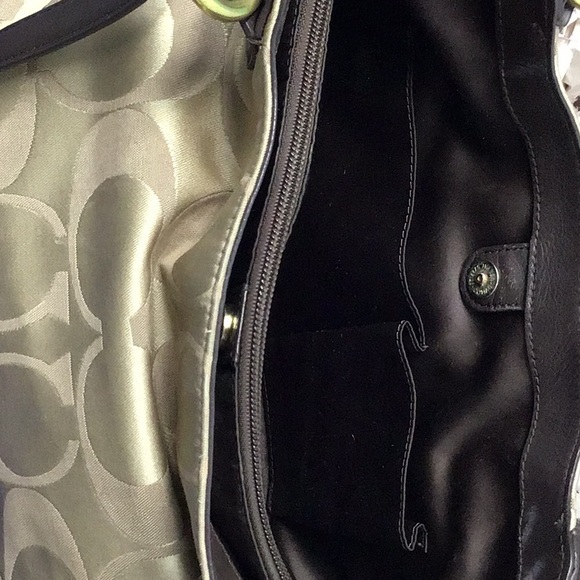 Coach handbag size large - Picture 4 of 5